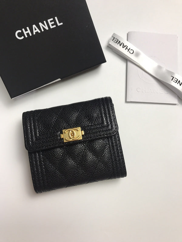 Zivas Charm Effortless Sophistication Everyday Handbag (Timeless Wardrobe Addition) – Detail View