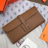  Statement structured bag front view