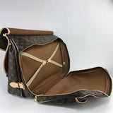  Timeless tote bag carried on shoulder 10