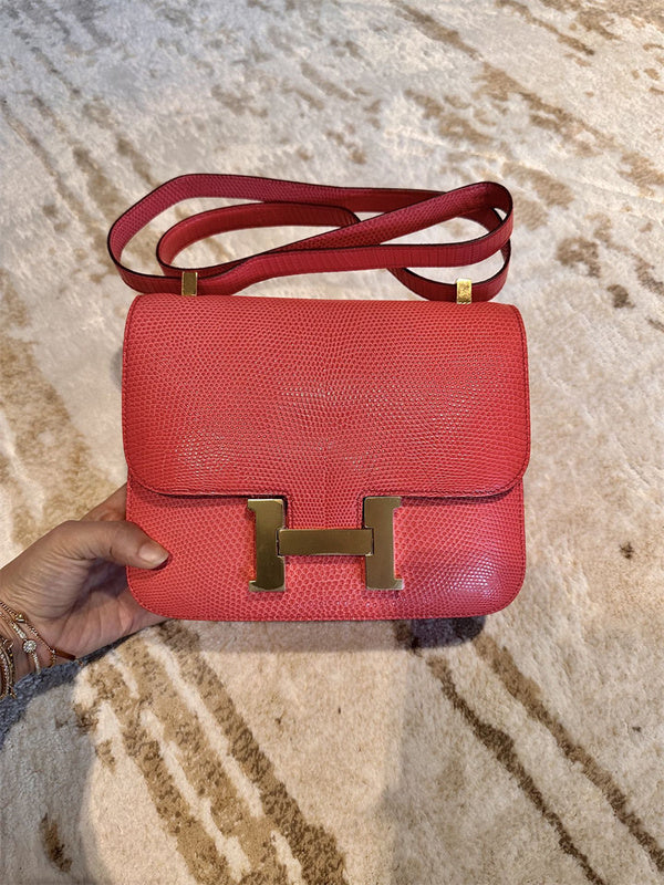  Smart carryall bag front view