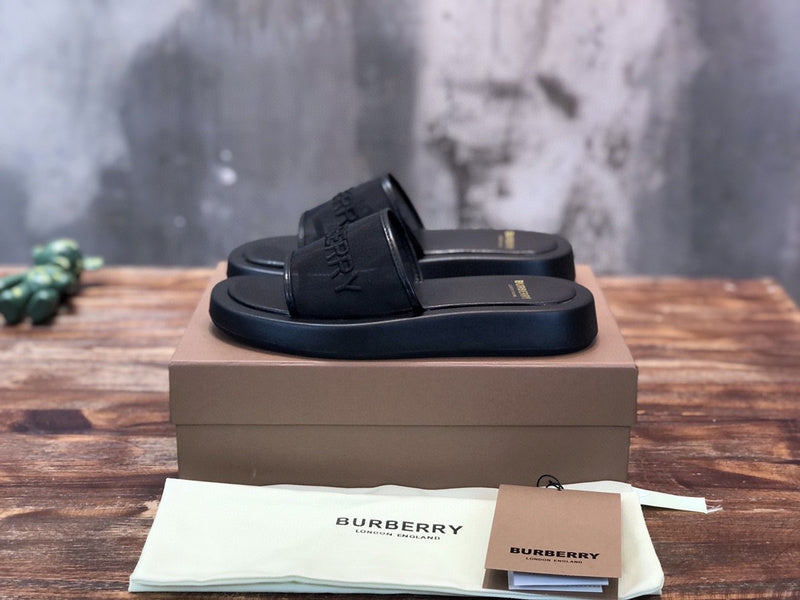 Burberry shoes Style 224 - logo and branding close-up