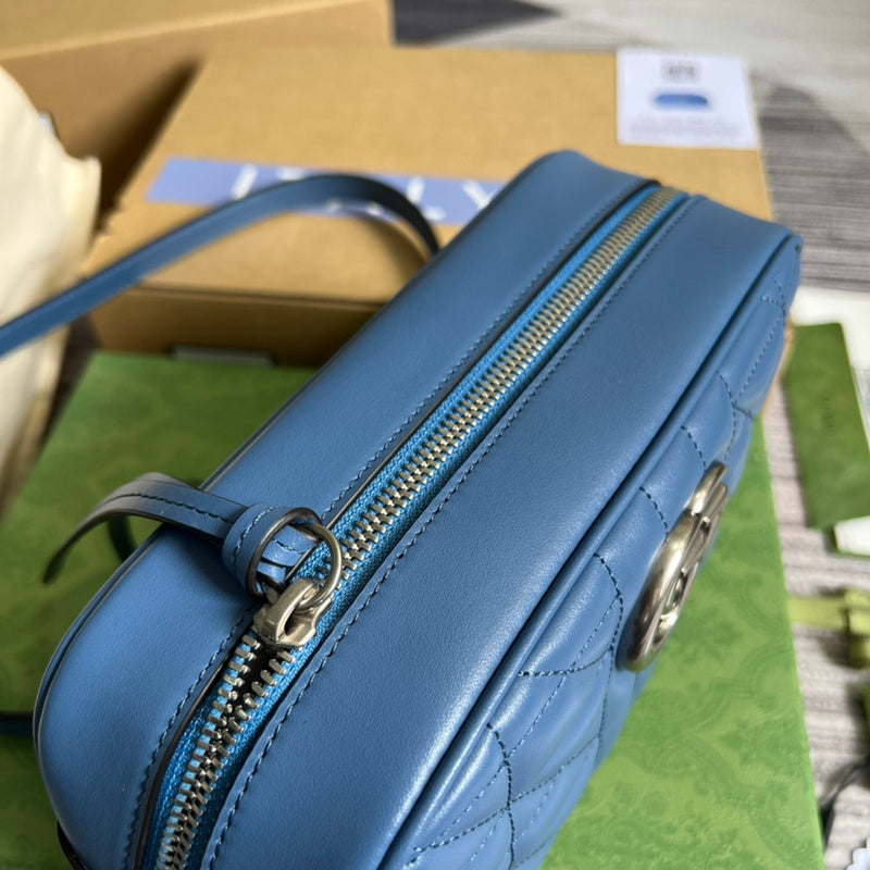 Styled lifestyle shot of classic elevated women's handbag – women's premium purse