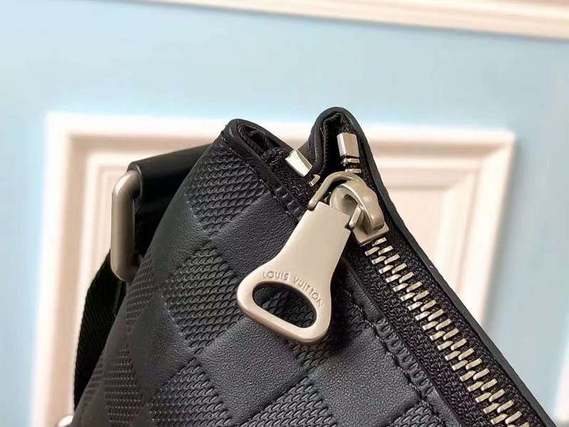 Back view of modern classic women's handbag – women's luxury handbag