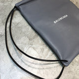 Chic Faux Leather Handbag - Premium Craftsmanship Detailing | Women's Everyday Carry Handbag #661 - close-up detail shot (image 3) of designer-inspired handbag