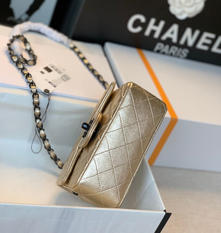  compact purse view 4