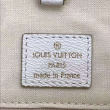 Side profile of classic refined women's handbag – women's everyday handbag