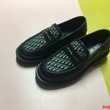 Dior shoes Style 037 - side profile detail (alternate angle)