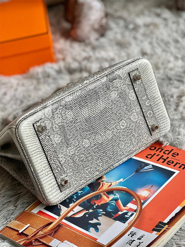  carryall bag interior and compartment view