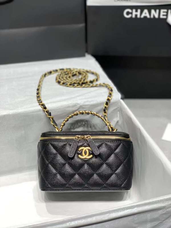 Zivas Charm Modern Edge Luxury Handbag (Everyday Luxury Essential) – Back View