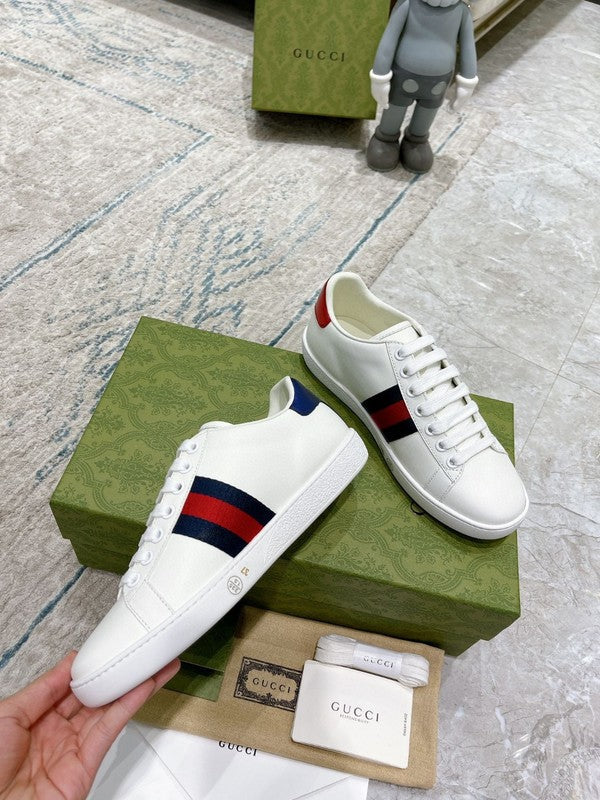 Gucci fresh white-and-black luxury sneakers view 5 breathable knit upper