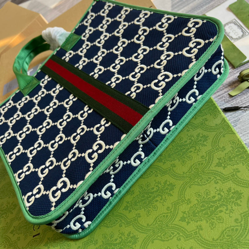 Interior view of everyday-luxe elevated women's handbag – women's luxury handbag