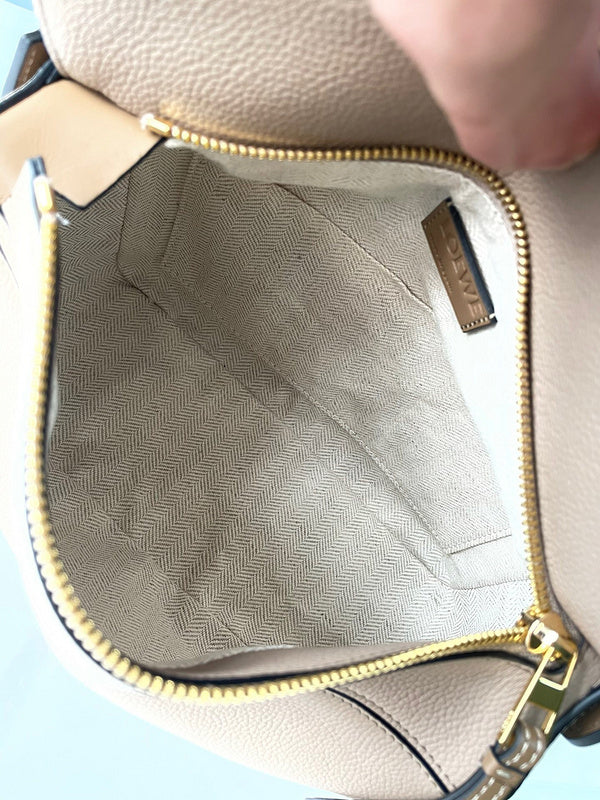 Ziva's Charm handbag – angled view (24cm*16.5cm*10.5cm)