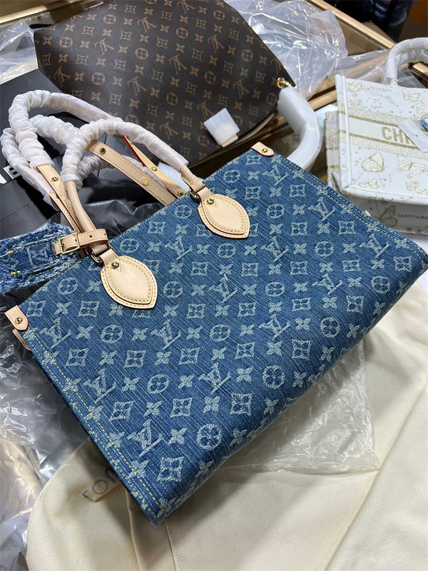  Polished top-handle bag front view