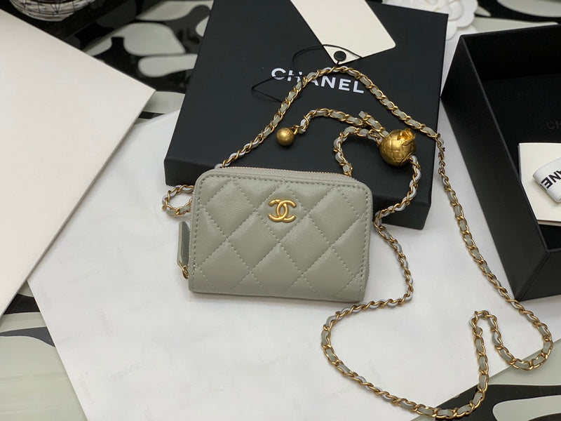  versatile purse view 1