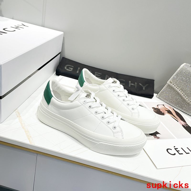 Givenchy shoes Style 091 - top view showing design