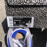 Nike Men's & Women's Luxury Lifestyle Trainers — Style 135 hardware detail