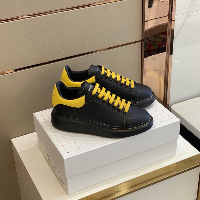 Alexander McQueen shoes Style 328 - packaging and accessories