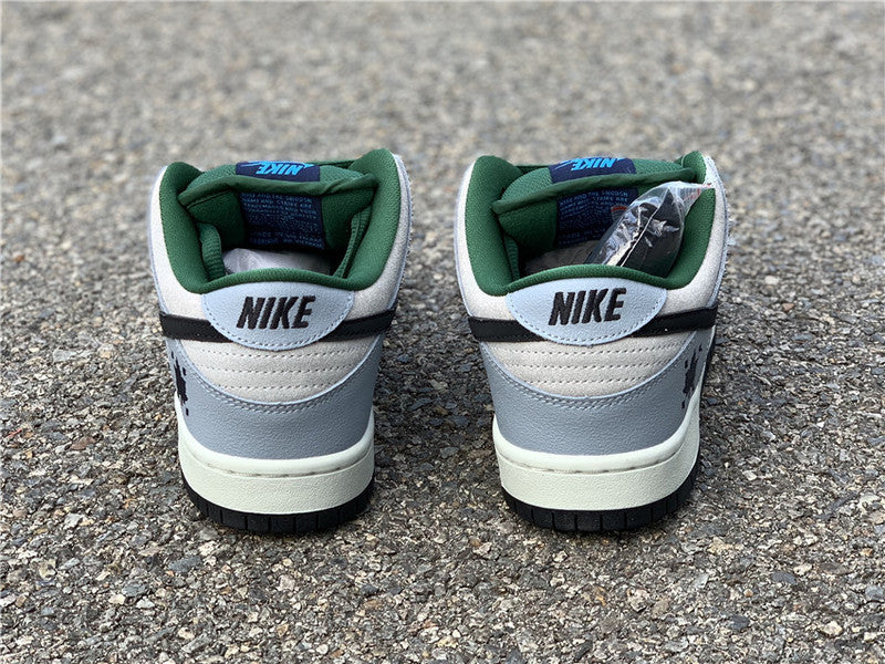 Nike Men's & Women's Premium Designer Sneakers — Style 190 interior view