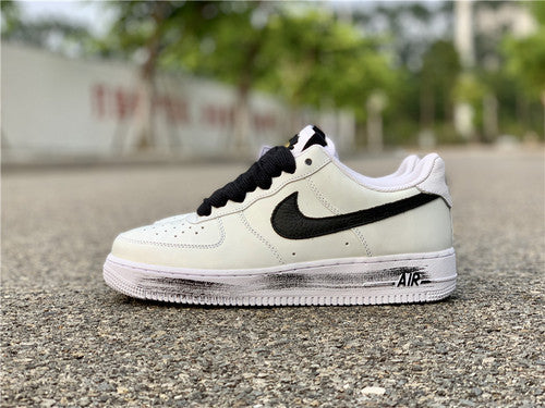 Nike Men's & Women's Luxury Fashion Trainers — Style 066 side view