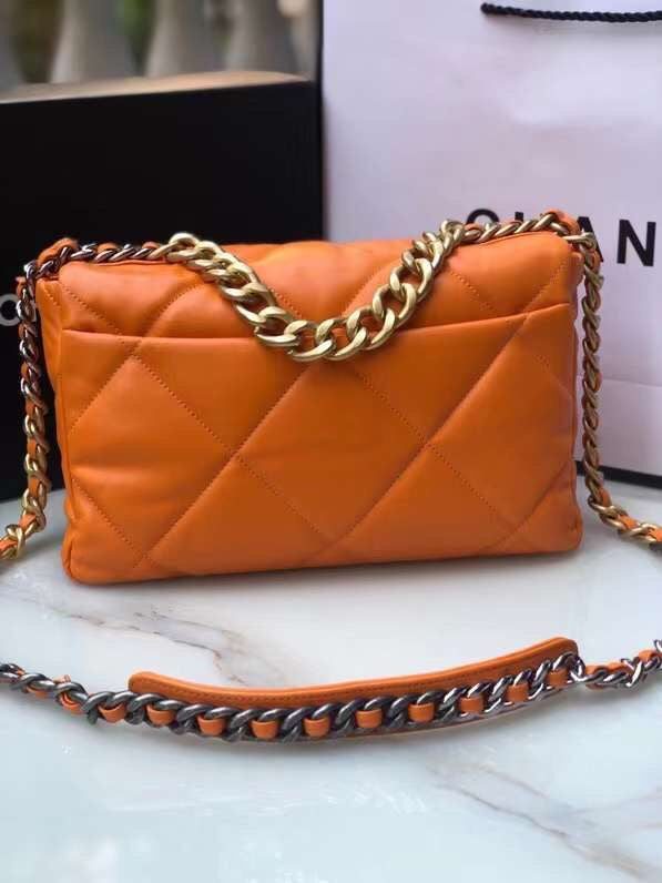 spacious purse view 4