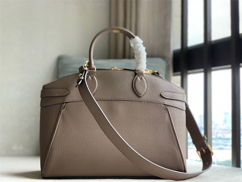  Polished top-handle bag front view 13