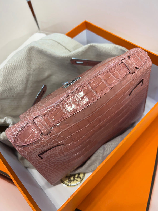 Sophisticated handbag styled for everyday wear