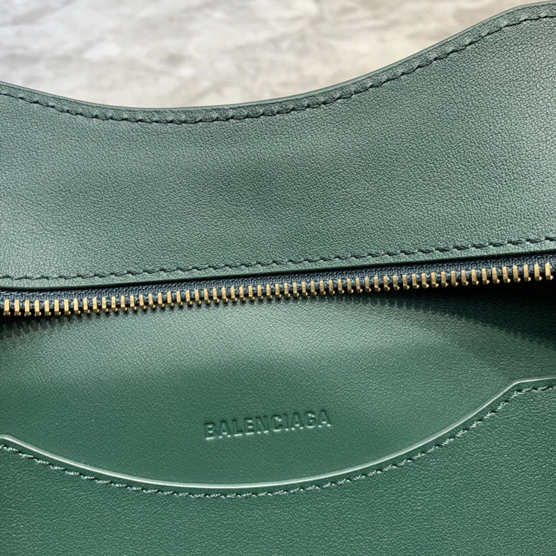 Contemporary Faux Leather Handbag - Everyday Elegance | Women's Premium Handbag #627 - alternate angle view (image 8) of designer-inspired handbag