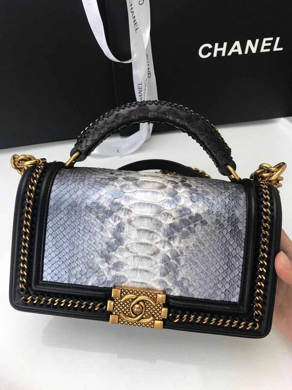  women's handbag, mid design, view 6