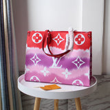 Side profile of everyday-luxe sleek women's handbag – women's designer-style accessory
