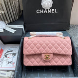  women's handbag, mid design, view 1