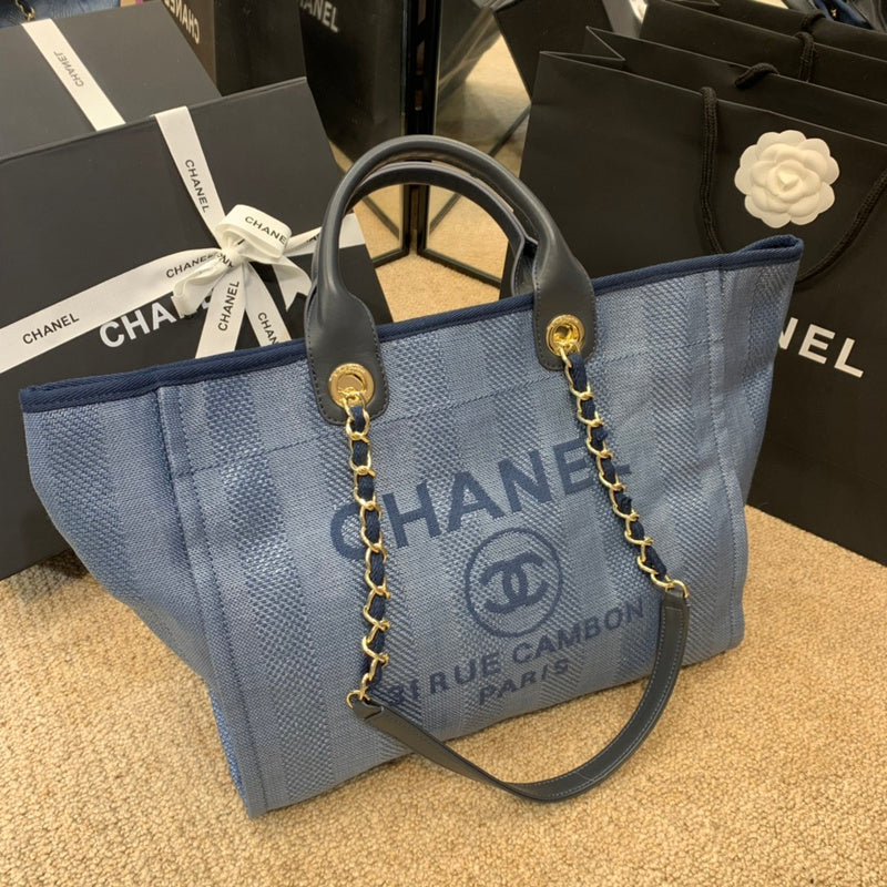  handbag, spacious everyday style, image 4