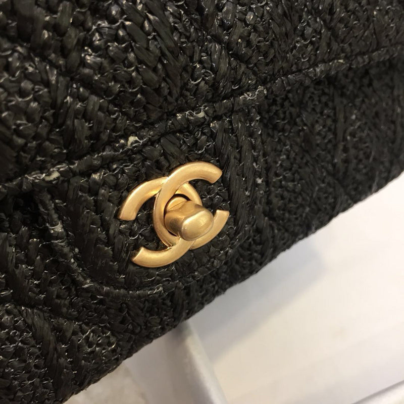 mid purse view 9