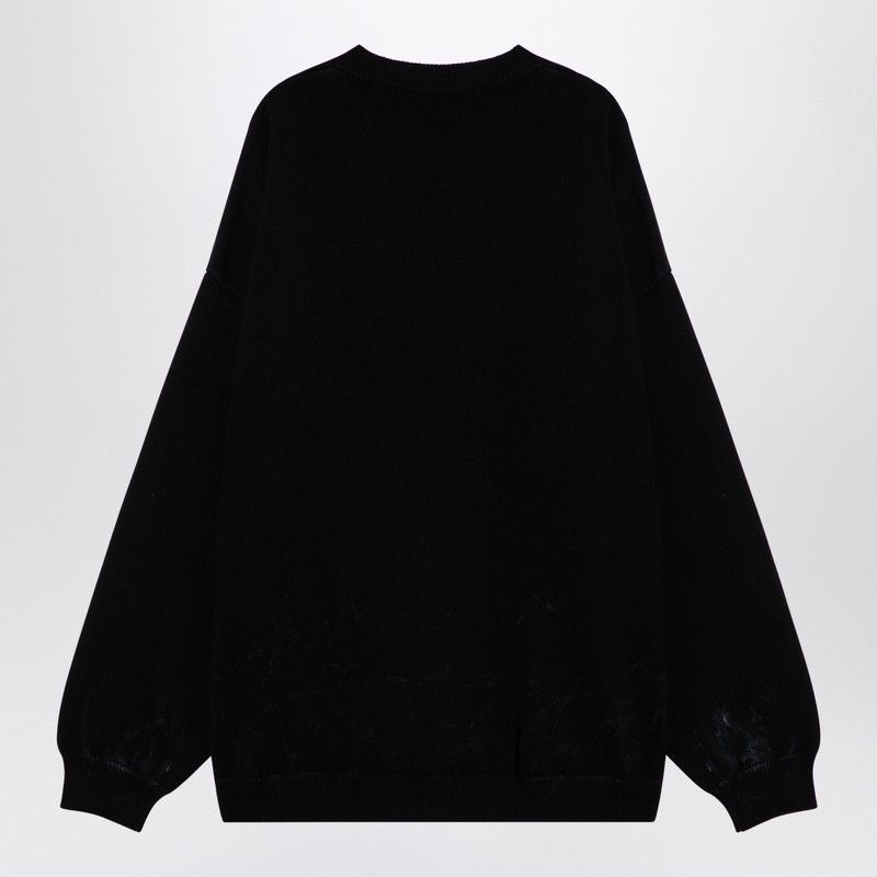Balenciaga premium jerseys & knitwear detail and craftsmanship close-up