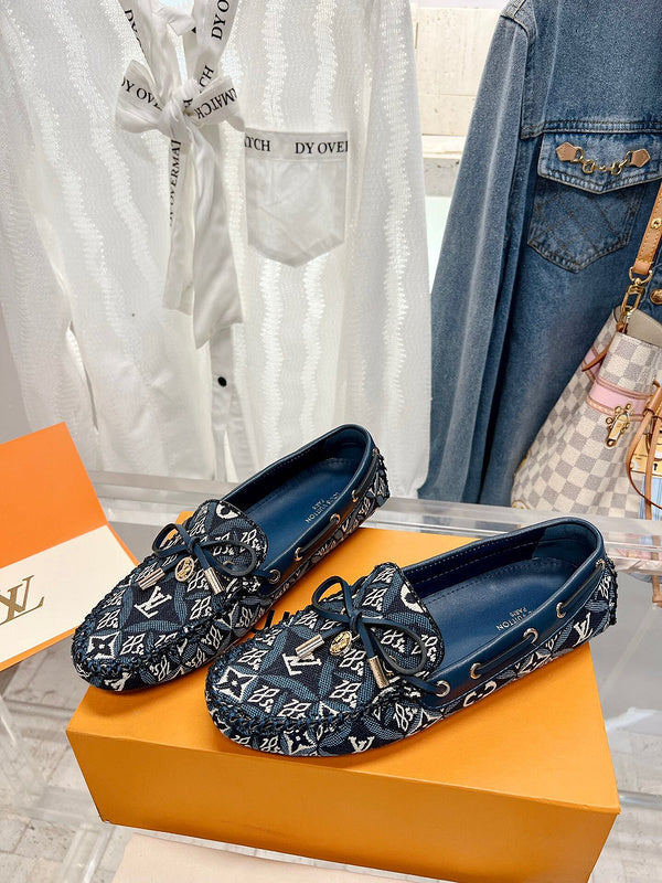 Louis Vuitton Black Classic Ballet Flats - Toe Detail View