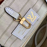 Front view of everyday-luxe classic women's handbag – women's premium purse