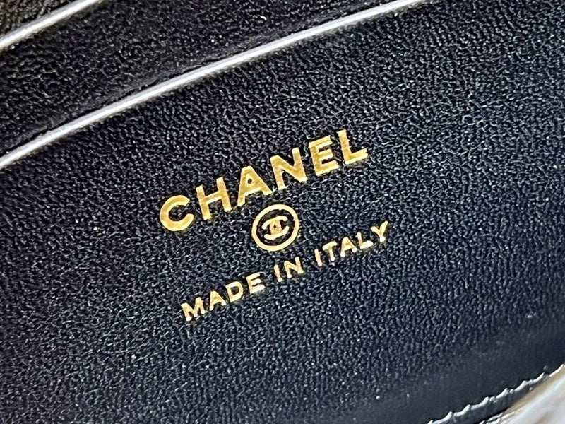  compact purse view 8