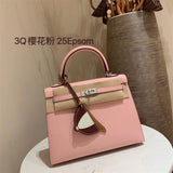  Timeless everyday bag front view 19