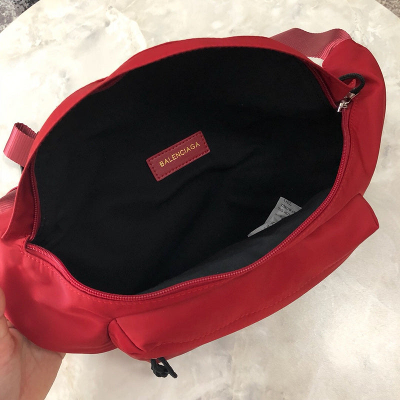 Refined Premium PU Leather Handbag - Versatile Everyday Design | Women's Luxury Handbag #230 - texture close-up (image 9) of designer-inspired handbag