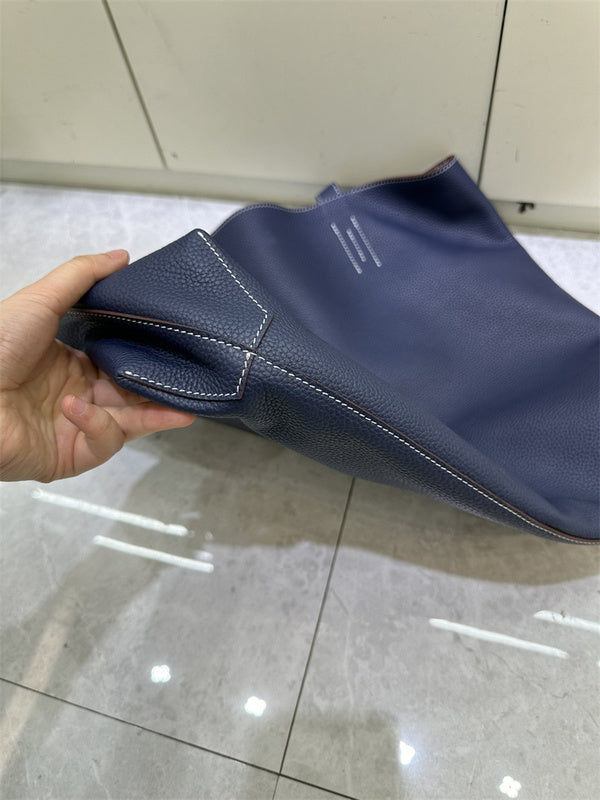 Considered handbag styled for everyday wear
