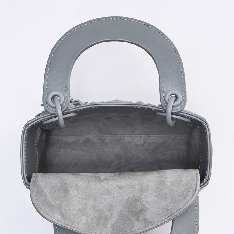 Back view of classic everyday-luxe women's handbag – women's premium purse