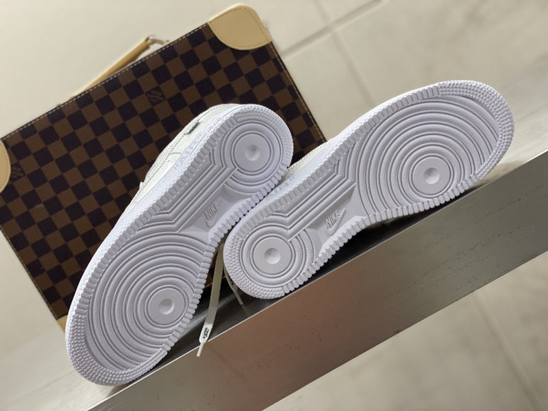 Nike clean off-white luxury sneakers view 8 chunky sole construction