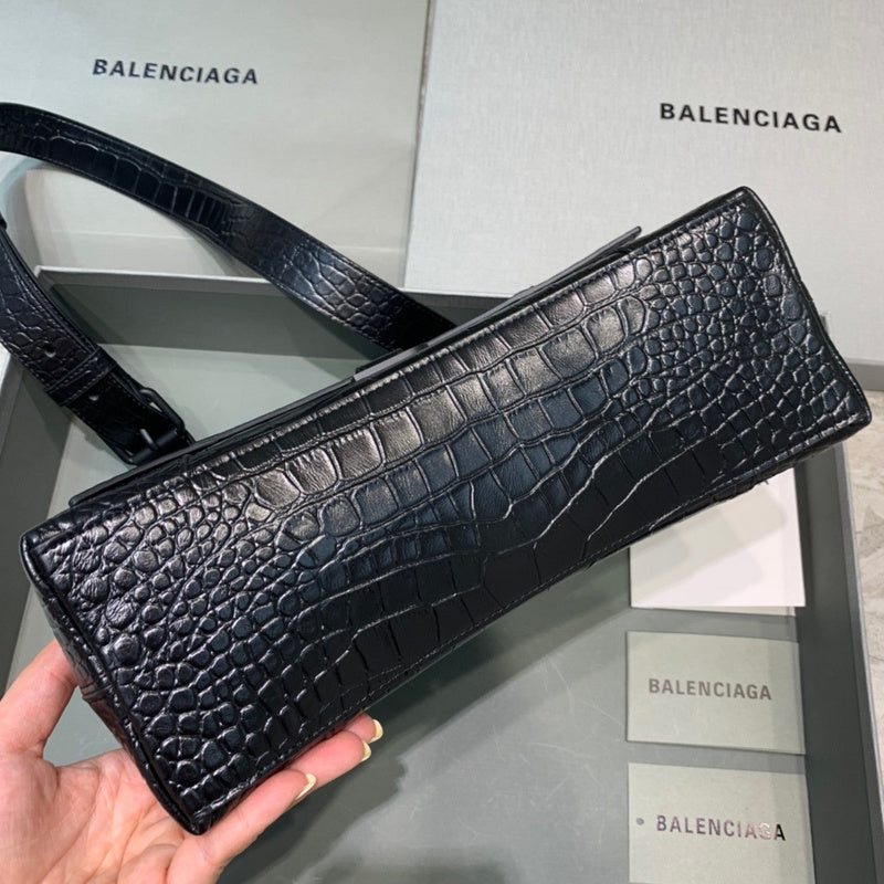 Contemporary Faux Leather Handbag - Understated Luxury Look | Women's Statement Accessory #527 - back view (image 4) of designer-inspired handbag