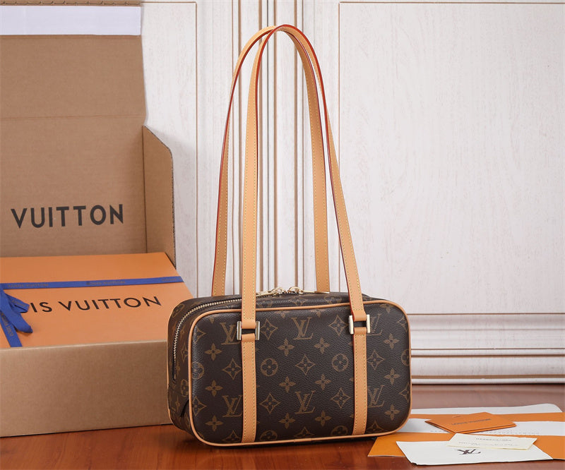  Signature shopper bag carried on shoulder