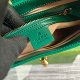 Side profile of classic polished women's handbag – women's designer-style accessory