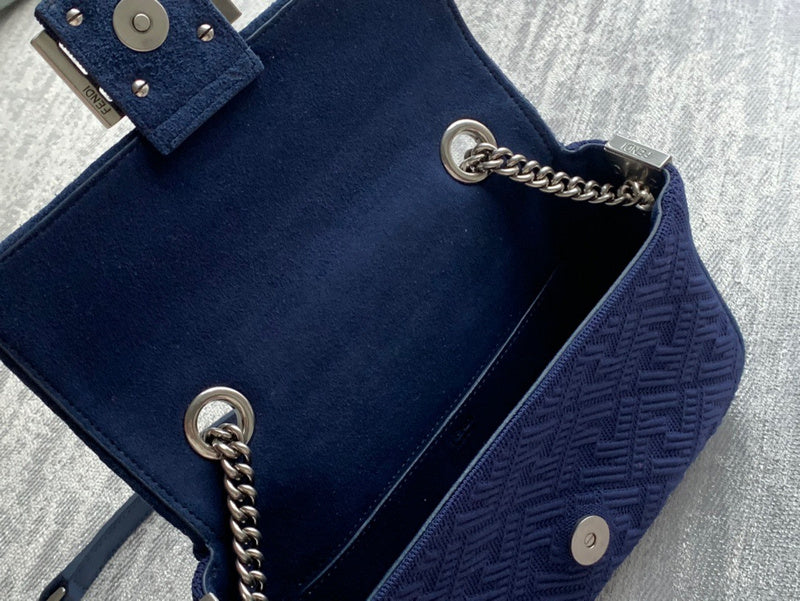 Ziva's Charm handbag – carry view (24cm*7cm*14.5cm)