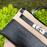  handbag interior and compartment view