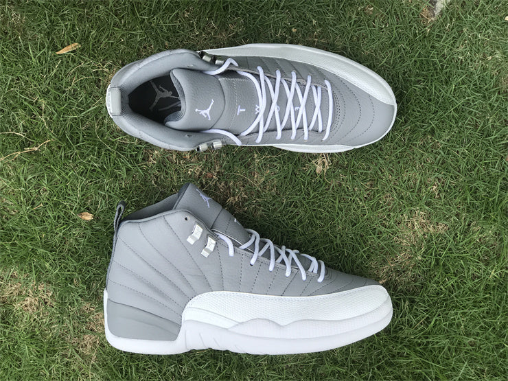 Nike classic monochrome luxury sneakers view 4 cushioned comfort fit