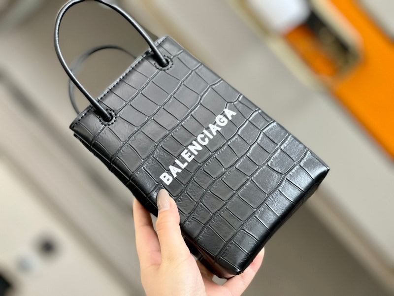 Ziva's Charm handbag – lifestyle view (one versatile size)