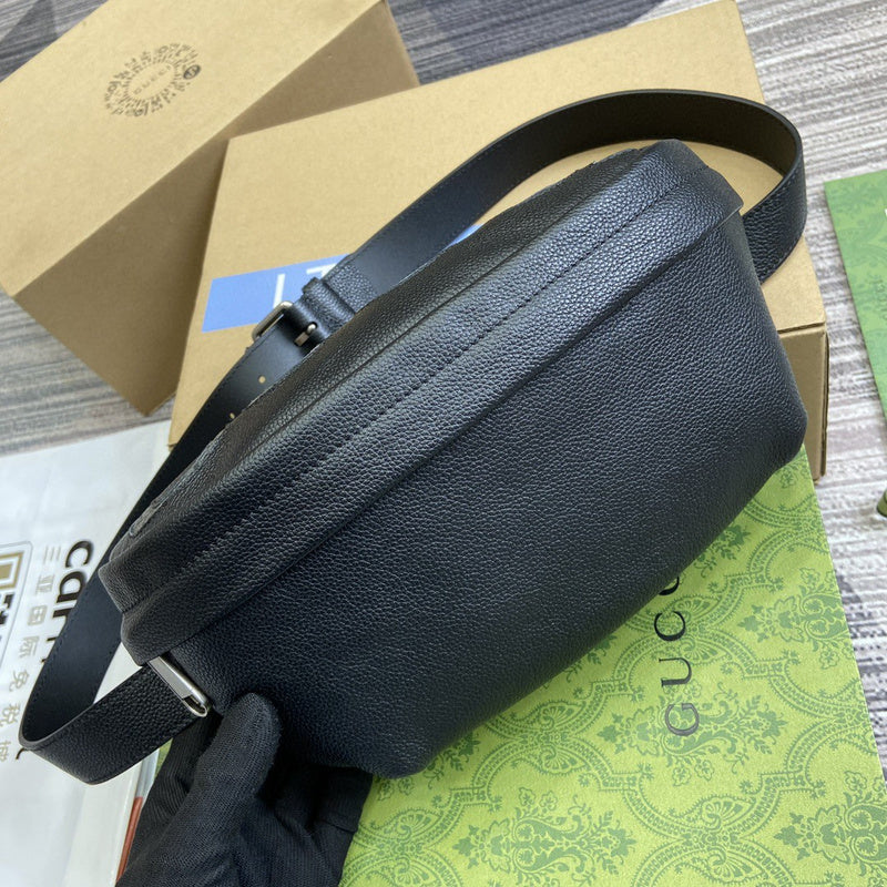 Side profile of everyday-luxe structured women's handbag – women's premium purse