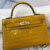 Interior view of timeless premium bag